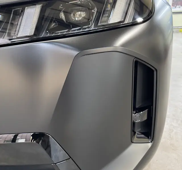 BMW iX 무광 PPF 시공 사진 7