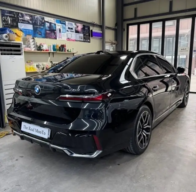 BMW 740i 전체 PPF 시공 사진 11